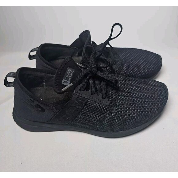New Balance Women's Nergize Sport sneaker size 9 - Picture 3 of 12